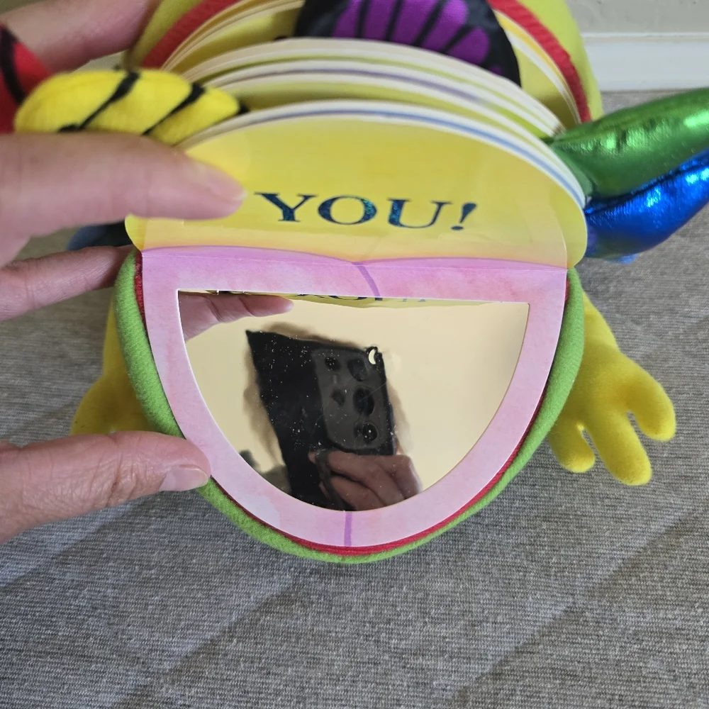 Monday the Bullfrog Puppet Book